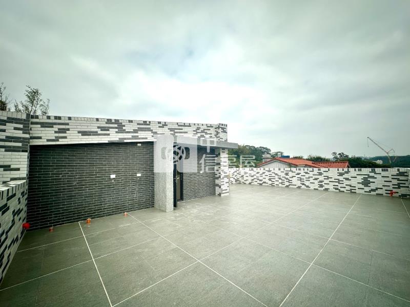 新竹山莊全新電梯別墅房屋室內格局與周邊環境