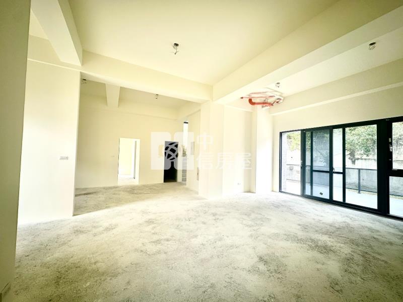 新竹山莊全新電梯別墅房屋室內格局與周邊環境