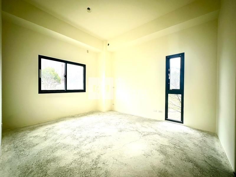 新竹山莊全新電梯別墅房屋室內格局與周邊環境