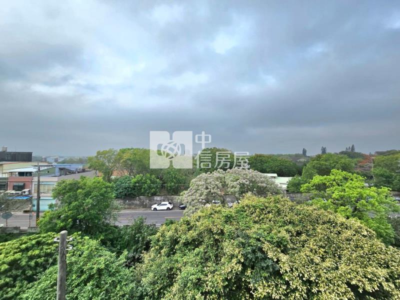 觀音【崙坪】邊間整新美透天房屋室內格局與周邊環境