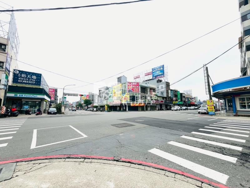 【安家】專任-觀音草漯國中金店面房屋室內格局與周邊環境