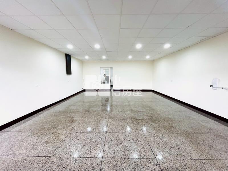 【安家】專任-觀音草漯國中金店面房屋室內格局與周邊環境