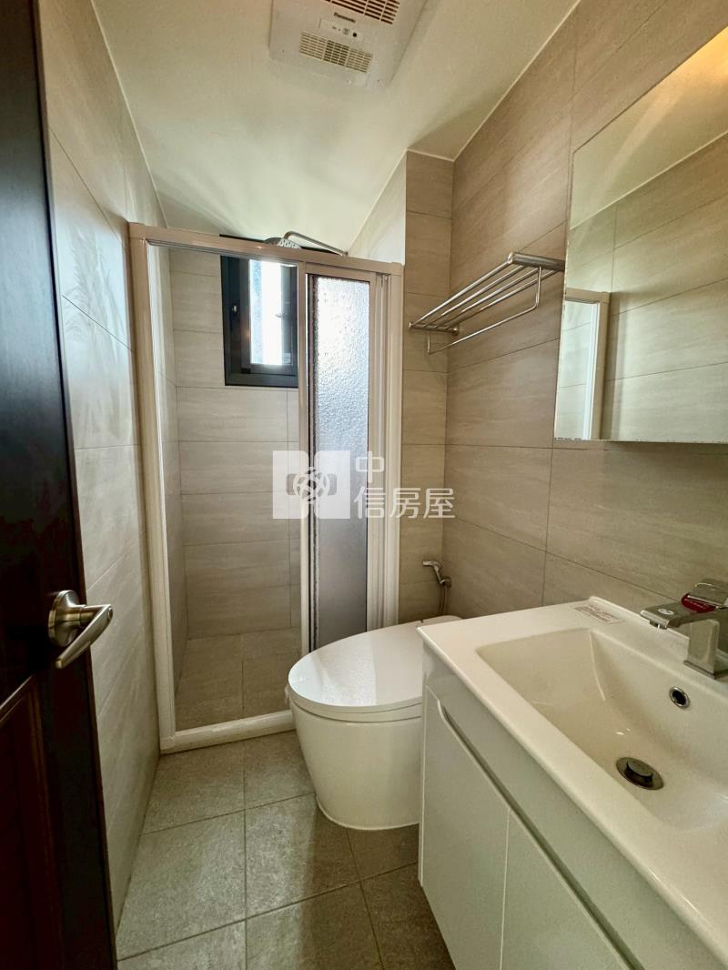 東海大學全新一房兩廳露臺戶車位美廈房屋室內格局與周邊環境