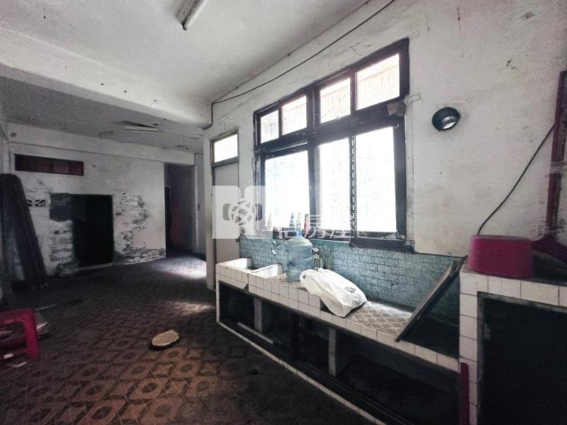 富岡國小透天房屋室內格局與周邊環境