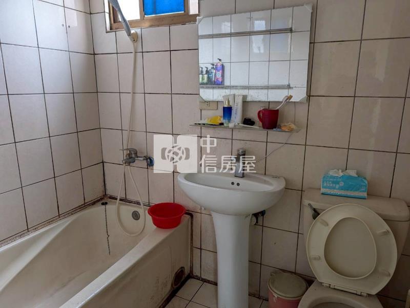 平鎮公所商圈華廈房屋室內格局與周邊環境