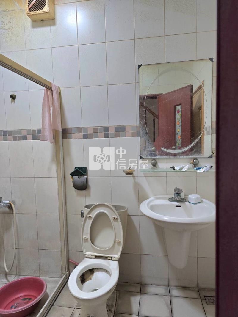 麟洛雙車庫別墅房屋室內格局與周邊環境