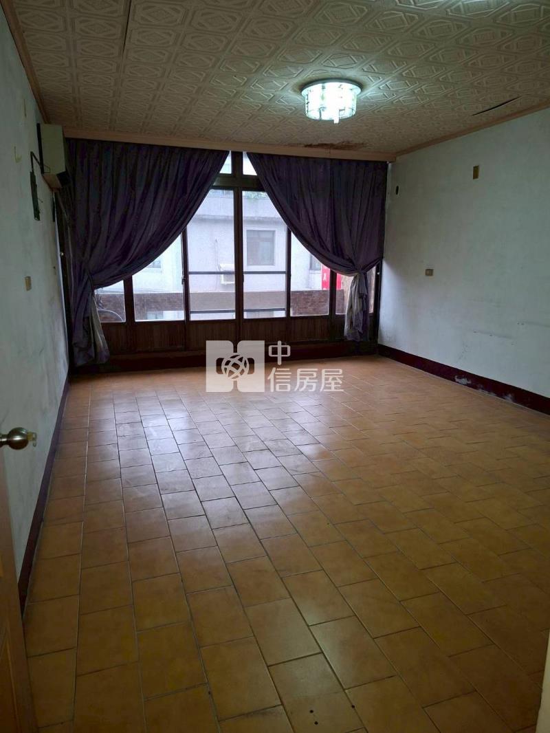 中壢後站透天店面房屋室內格局與周邊環境