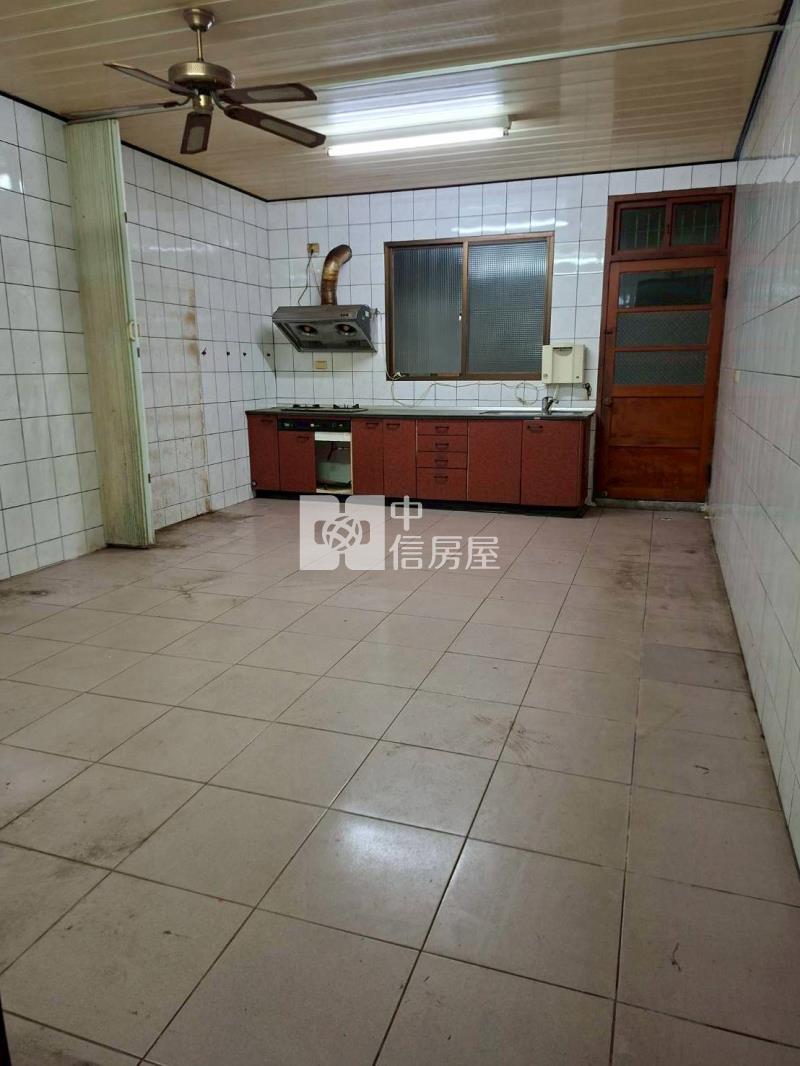 中壢後站透天店面房屋室內格局與周邊環境