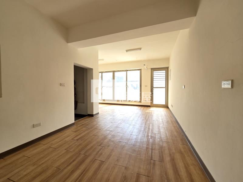 中壢站前優質店面房屋室內格局與周邊環境