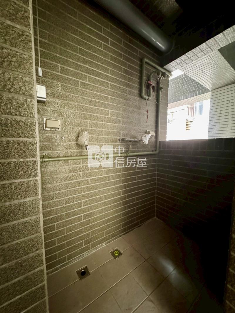 東海大學全新落成2房平車視野戶2房屋室內格局與周邊環境