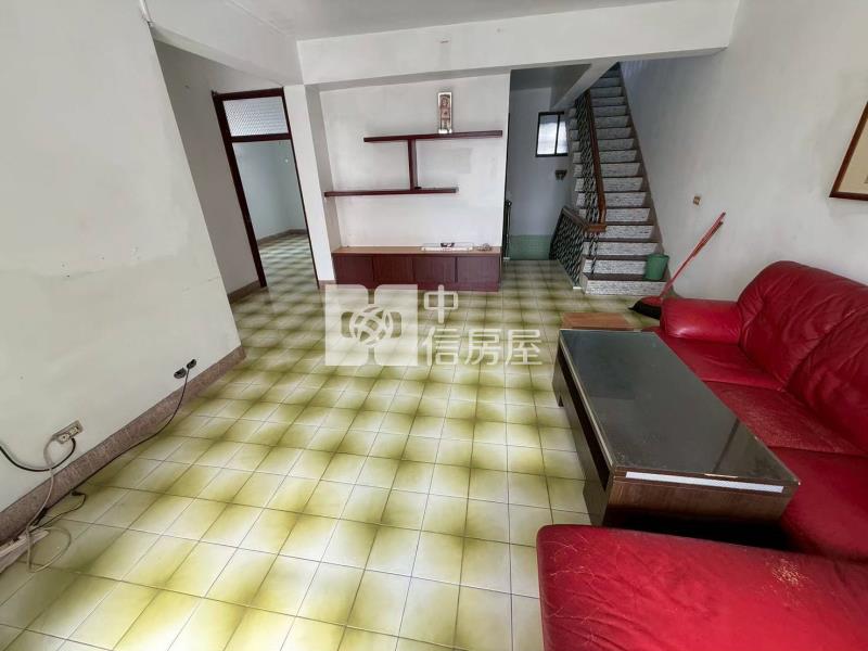 復旦路邊間大透天房屋室內格局與周邊環境