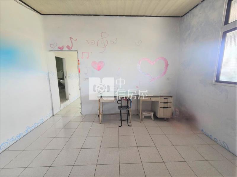 僑泰高中5樓健身公寓(專任)房屋室內格局與周邊環境