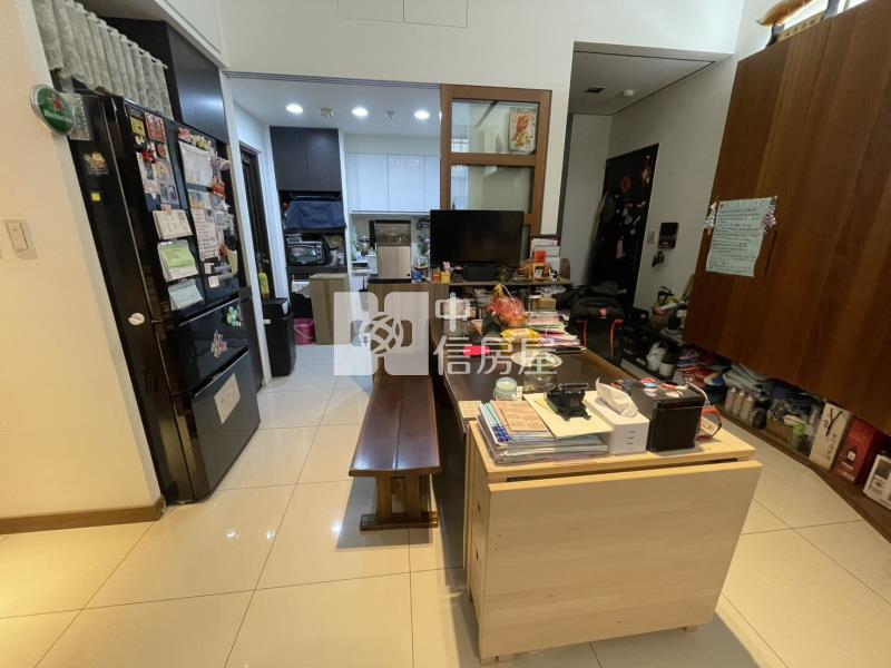 【安家】平鎮久郡綺寓1樓露台4房2衛平車房屋室內格局與周邊環境