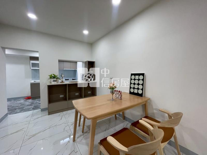 中庄田字型車庫別墅房屋室內格局與周邊環境