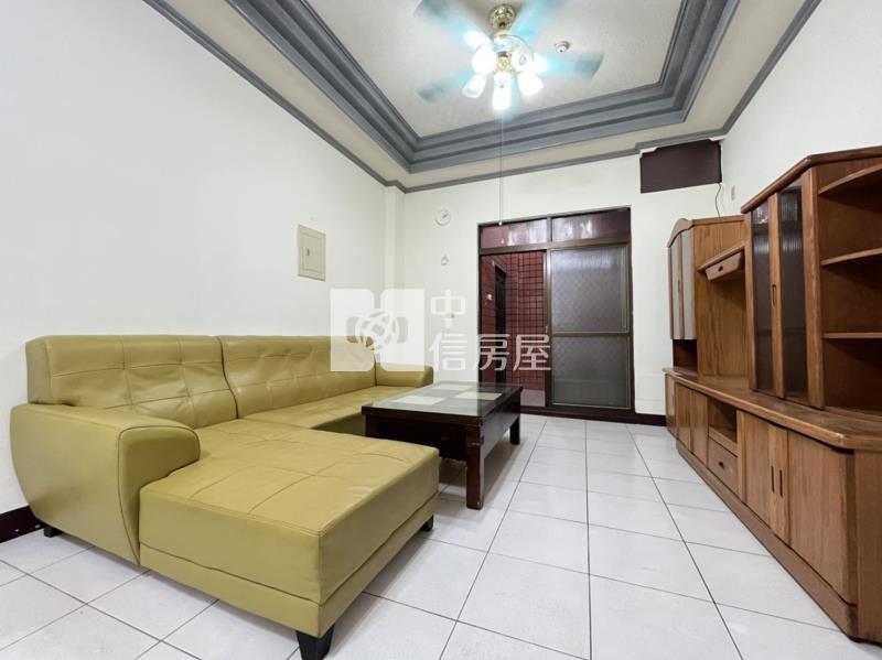 最愛橋頭美美一樓住家房屋室內格局與周邊環境