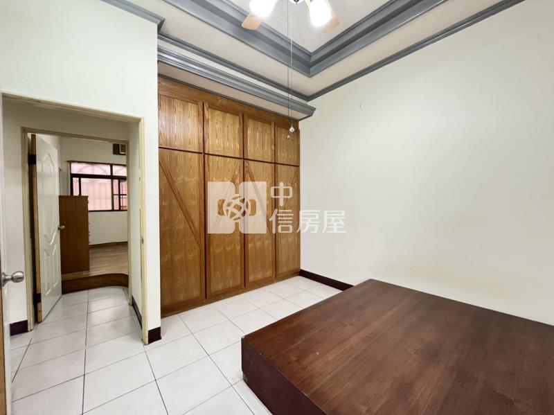 最愛橋頭美美一樓住家房屋室內格局與周邊環境