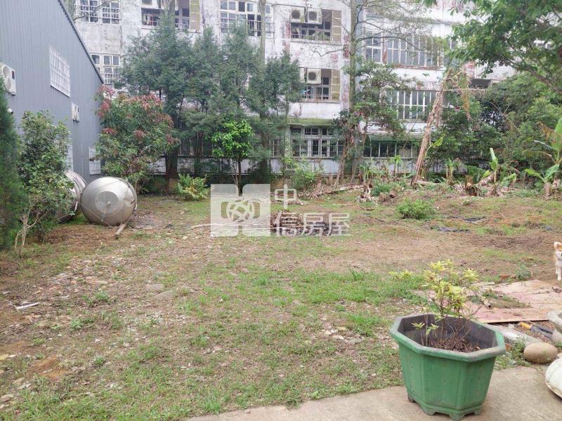 凌雲國中方正農地房屋室內格局與周邊環境