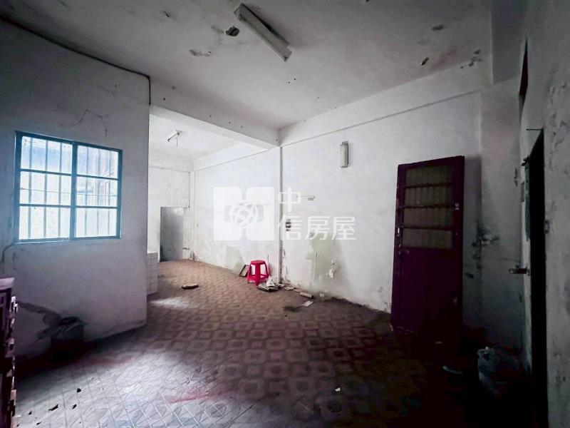 富岡火車站附近透天店面房屋室內格局與周邊環境