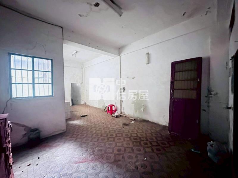 富岡火車站附近透天店面房屋室內格局與周邊環境