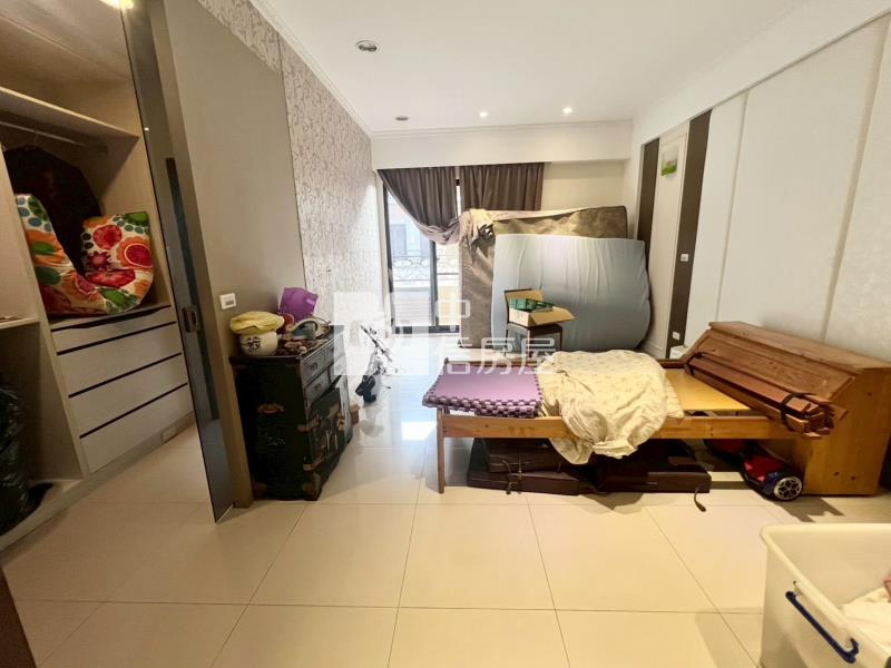 中壢海川蘊電梯別墅房屋室內格局與周邊環境