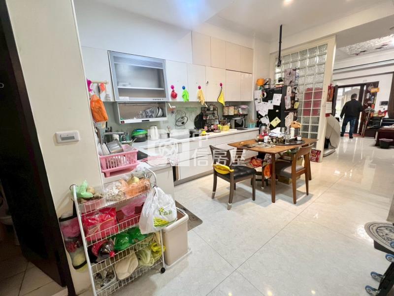 中壢海川蘊電梯別墅房屋室內格局與周邊環境