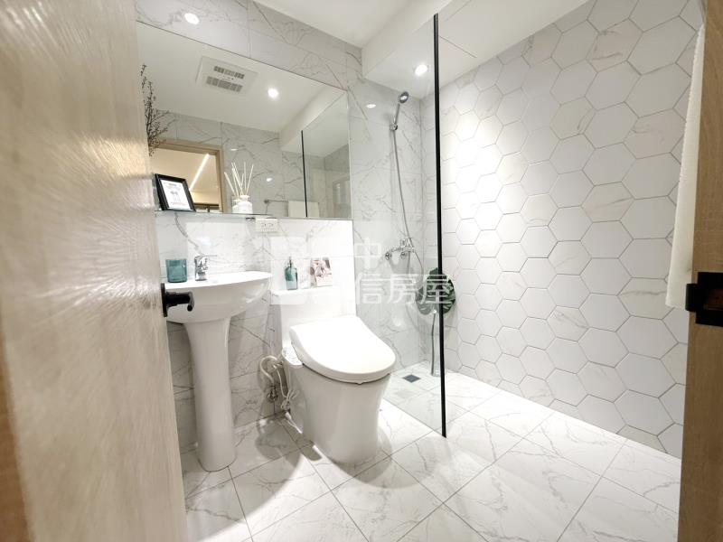 581-小資首選低總價2房好成家【中信王牌二店】房屋室內格局與周邊環境