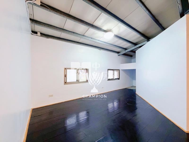 【冠軍商仲】中正路近海大透天房屋室內格局與周邊環境