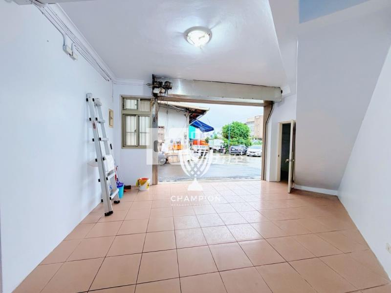 【冠軍商仲】中正路近海大透天房屋室內格局與周邊環境