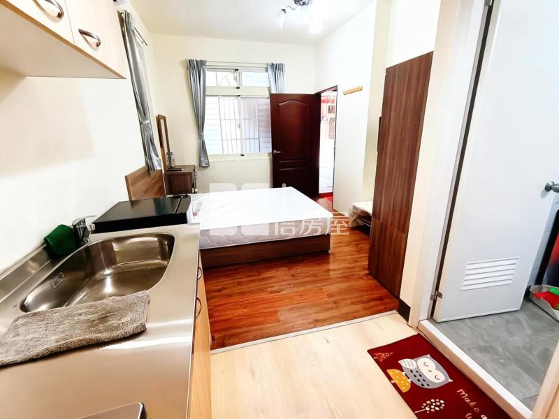 平鎮家樂福透天(四套房)