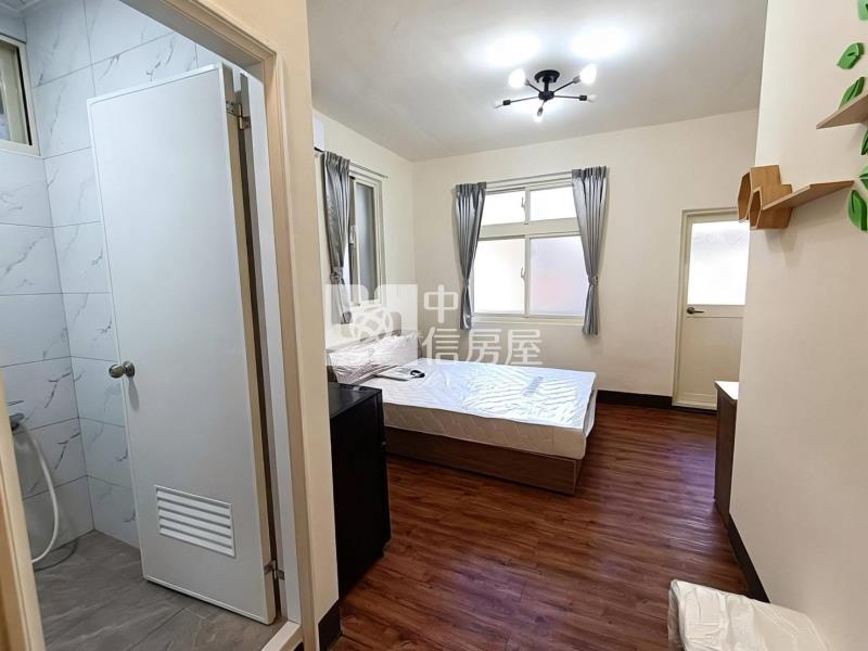 平鎮家樂福透天(四套房)房屋室內格局與周邊環境