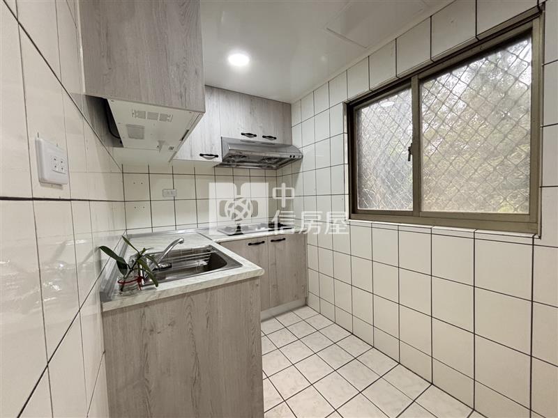 大台北國宅精美三房車房屋室內格局與周邊環境