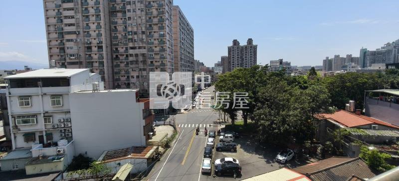 平鎮國中電梯大三房房屋室內格局與周邊環境