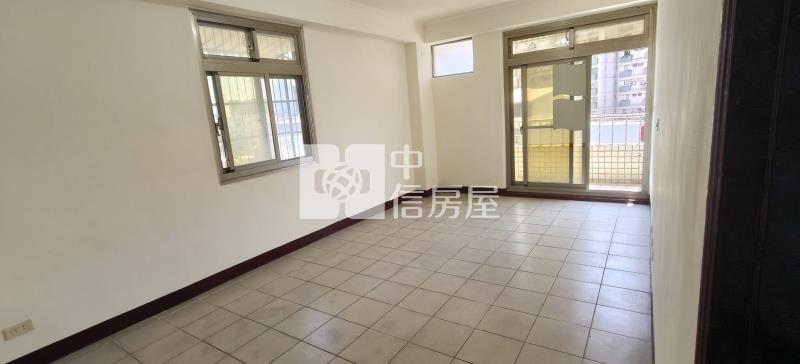 平鎮國中電梯大三房房屋室內格局與周邊環境