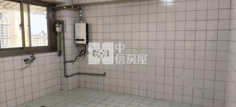 平鎮國中電梯大三房房屋室內格局與周邊環境