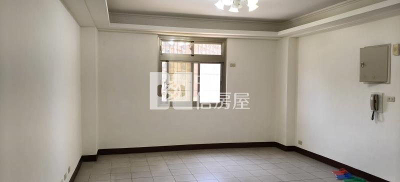 平鎮國中電梯大三房房屋室內格局與周邊環境