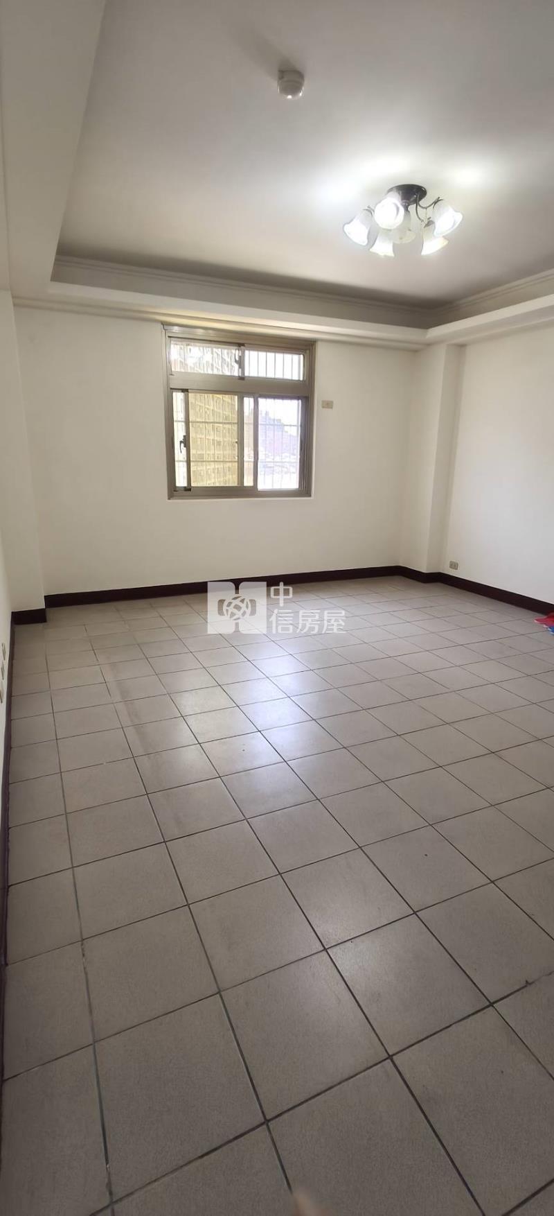 平鎮國中電梯大三房房屋室內格局與周邊環境