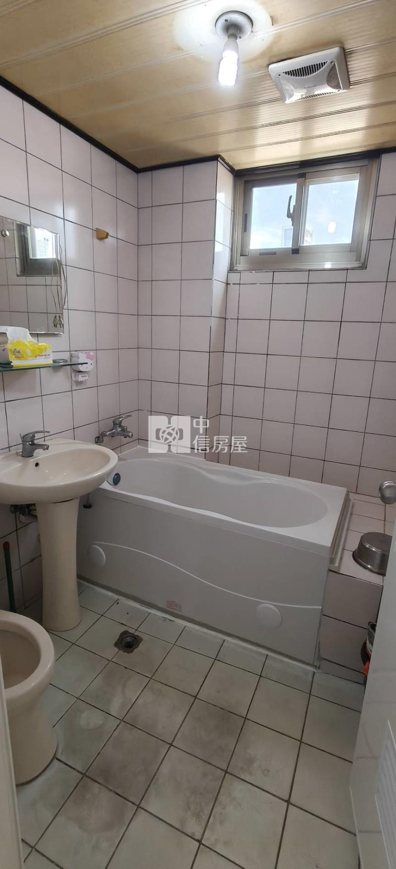 平鎮國中電梯大三房房屋室內格局與周邊環境