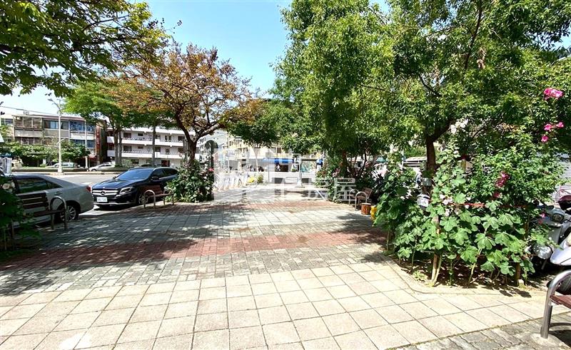 麗園道超高次頂樓視野3房休旅車位房屋室內格局與周邊環境