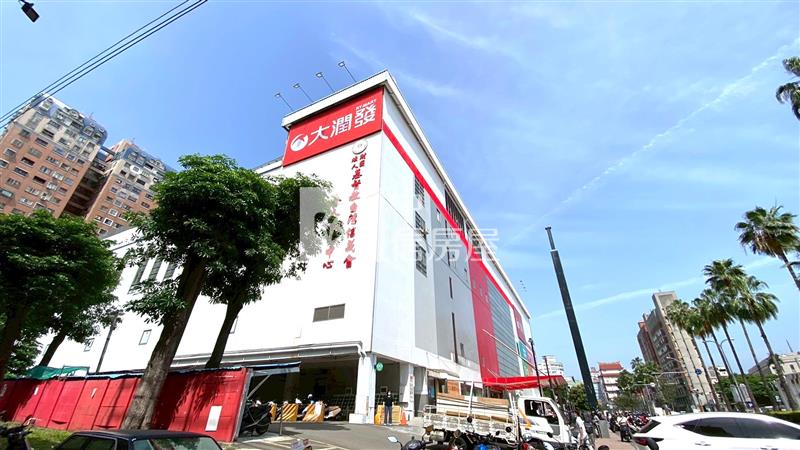 麗園道超高次頂樓視野3房休旅車位房屋室內格局與周邊環境