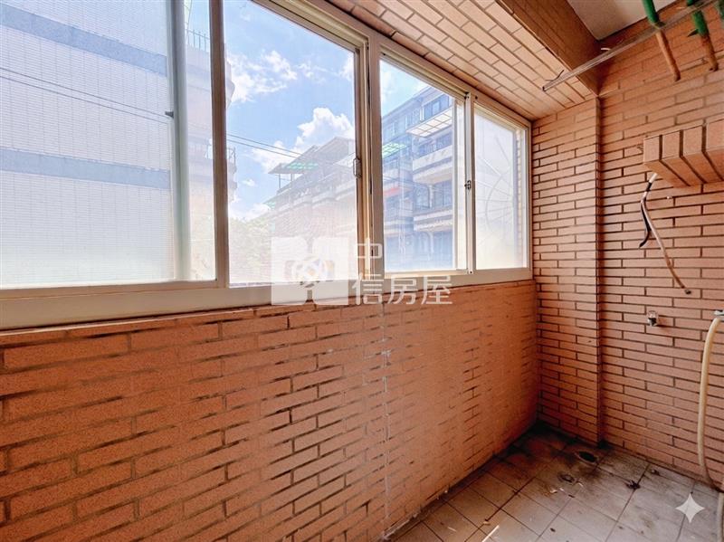 深美學邸五房車墅房屋室內格局與周邊環境