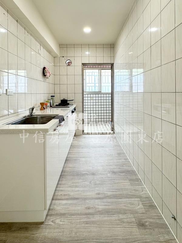 中清美三房車房屋室內格局與周邊環境