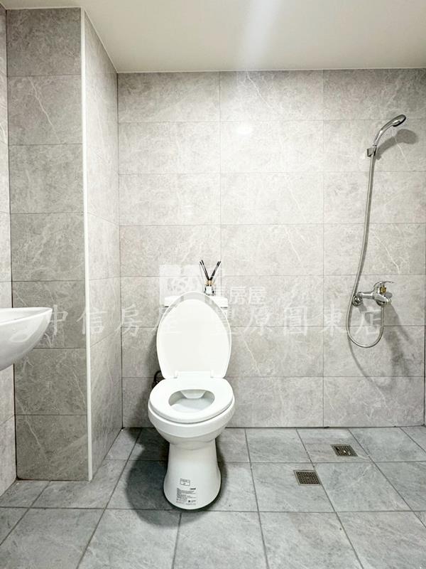 中清美三房車房屋室內格局與周邊環境