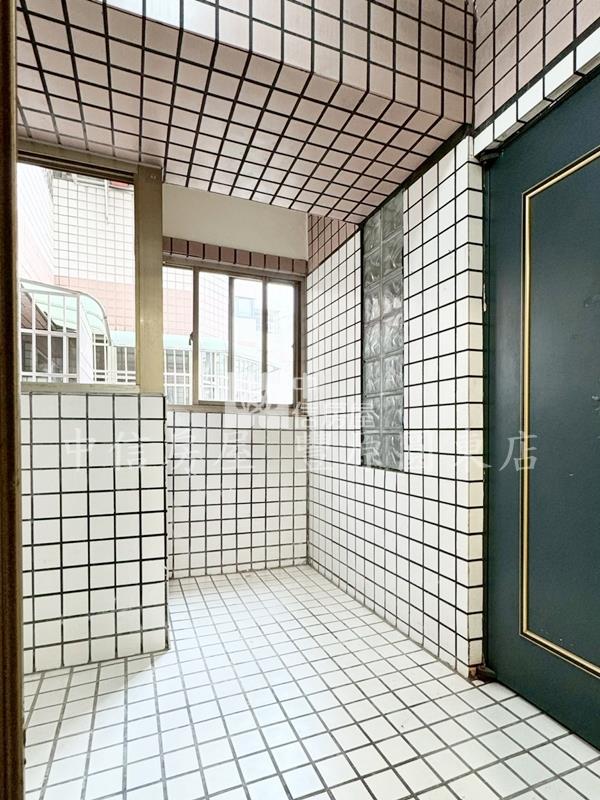 中清美三房車房屋室內格局與周邊環境