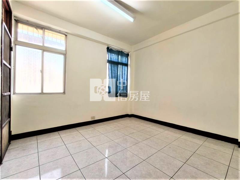 太平豐年公園大面寬別墅房屋室內格局與周邊環境