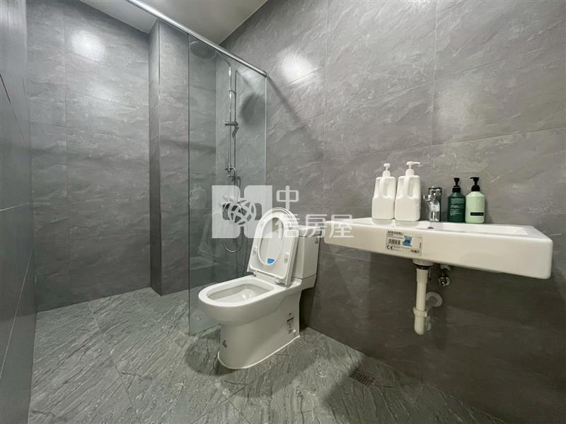 虎尾林森路車庫別墅房屋室內格局與周邊環境