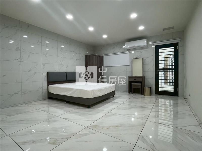 虎尾林森路車庫別墅房屋室內格局與周邊環境