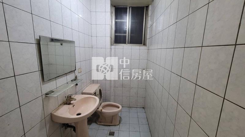 內壢環東市場旁一樓美3房(中信卓越團隊)房屋室內格局與周邊環境