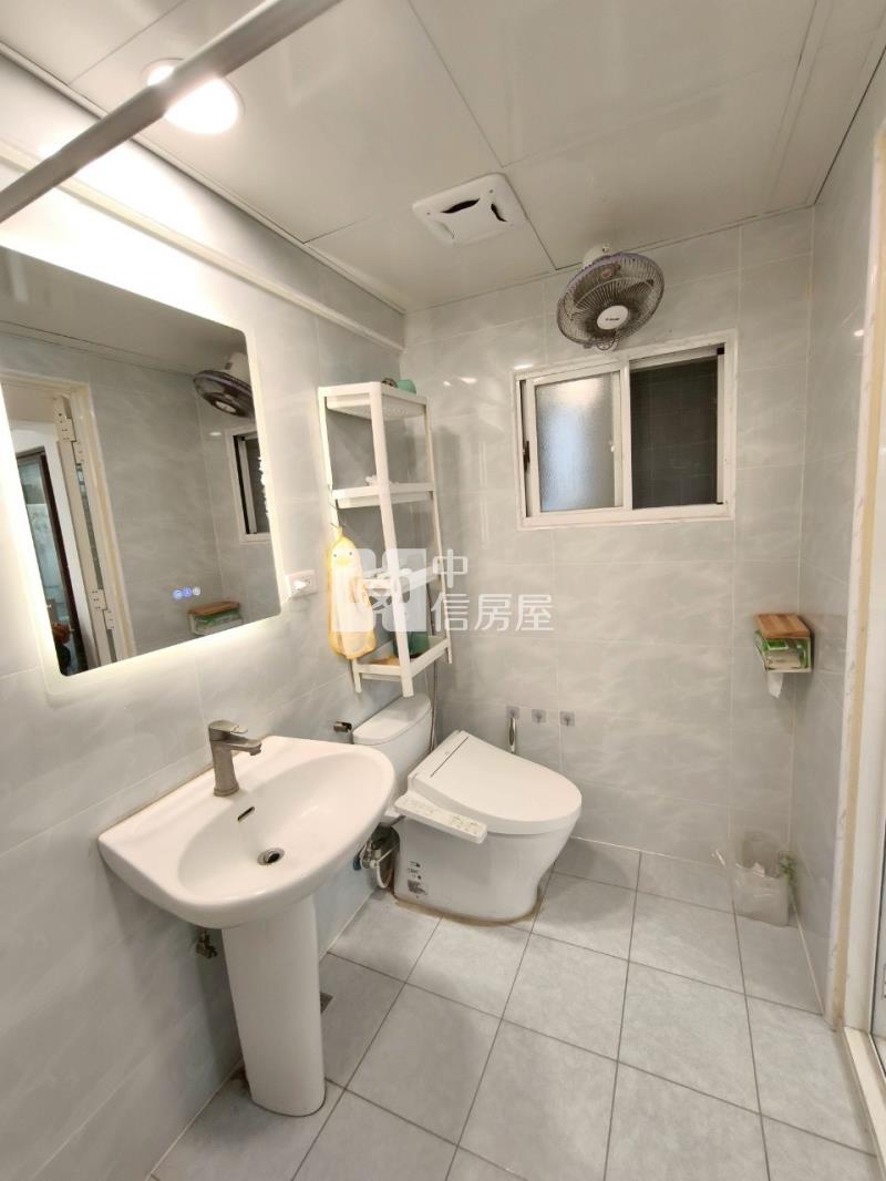 正一中商圈住辦合一附車位房屋室內格局與周邊環境