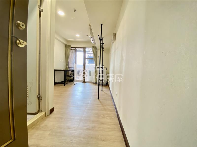 (順天中來文化廣場)正一中商圈低總價陽台美套房屋室內格局與周邊環境