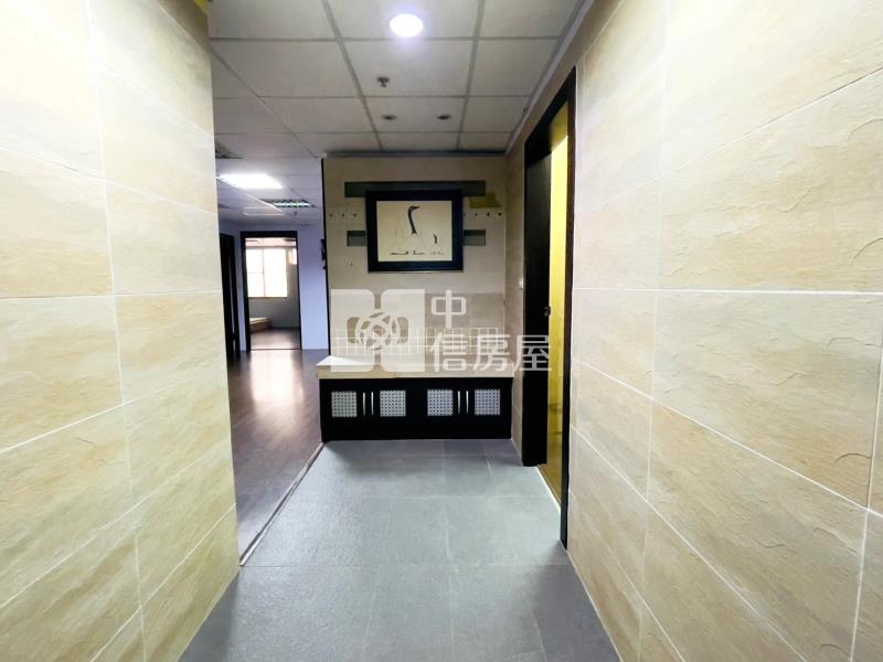 新聯合國4房雙平車房屋室內格局與周邊環境